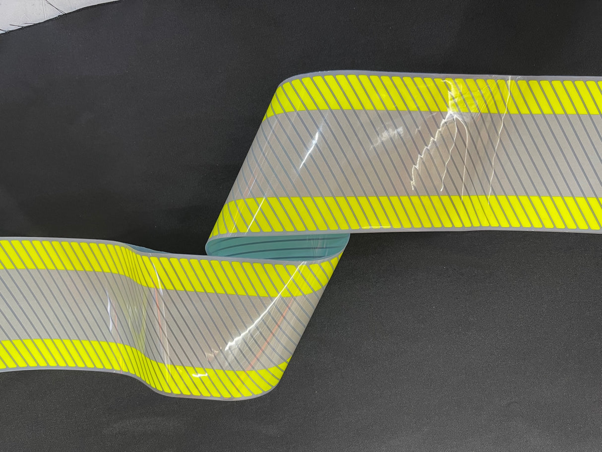 4" Y/S/Y FR Segmented Heat Applied Reflective Striping